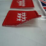 Parches con recorte limpio. Ancho 48 cm.